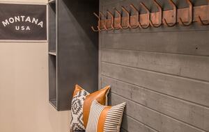 Home Exchange in Big Sky, Montana mudroom