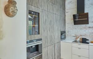 Saint Louis Island Luxe - Paris, France