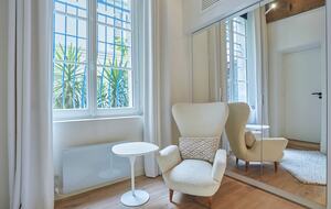 Saint Louis Island Luxe - Paris, France