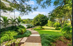 Modern Hinterland Sanctuary - Doonan, Australia