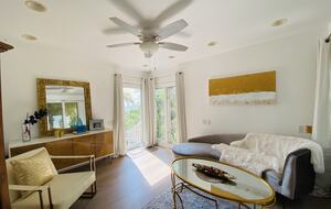 Reading & Meditation /Yoga Room w Ocean View, and Deck