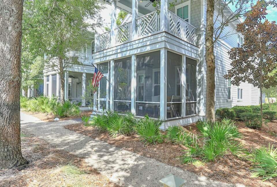 Home Exchange SANTA ROSA BEACH, FL house with screened porch