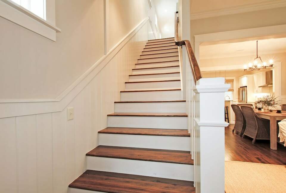 Home Exchange SANTA ROSA BEACH, FL stairs