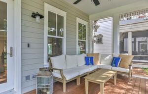 Home Exchange SANTA ROSA BEACH, FL front porch with couch