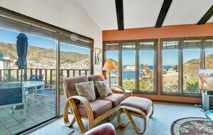 Postcard View House overlooking Avalon Bay - Avalon, California