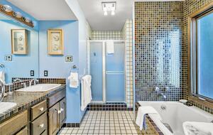 Postcard View House overlooking Avalon Bay - Avalon, California