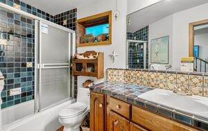 Postcard View House overlooking Avalon Bay - Avalon, California