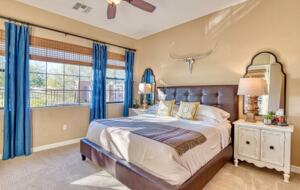 Scottsdale Stunner on the Green - Scottsdale, Arizona