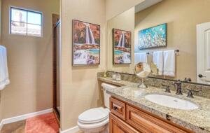 Scottsdale Stunner on the Green - Scottsdale, Arizona