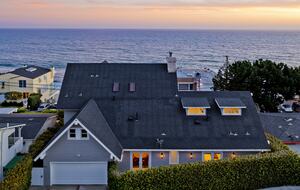 Malibu Manor (R) - Malibu, California