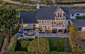 Malibu Manor (R) - Malibu, California