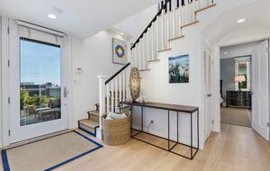 Malibu Manor (R) - Malibu, California