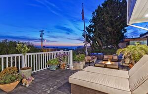 Malibu Manor (R) - Malibu, California