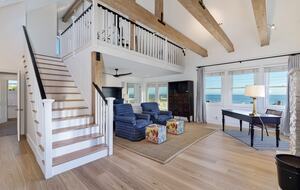 Malibu Manor (R) - Malibu, California