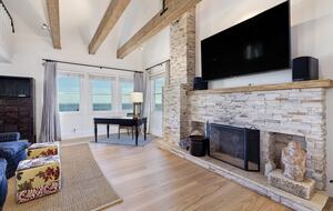 Malibu Manor (R) - Malibu, California