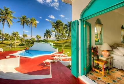 La Bougainvillea - North Palmetto Point, Bahamas