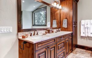 Rocky Mountain Luxury Lodge - Moving Mountains - Breckenridge, Colorado