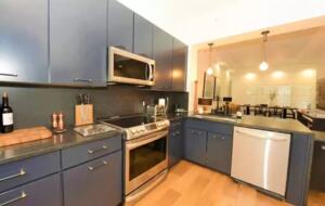 Beautiful Brownstone in Hyde Park - Tampa, Florida