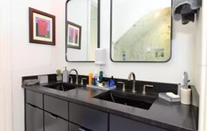 Beautiful Brownstone in Hyde Park - Tampa, Florida