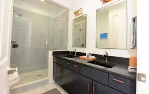 Beautiful Brownstone in Hyde Park - Tampa, Florida