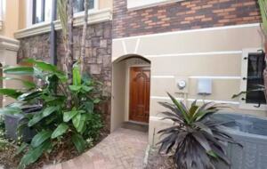 Beautiful Brownstone in Hyde Park - Tampa, Florida