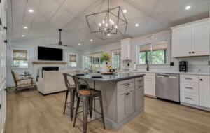 Smith Lake Retreat - Crane Hill, Alabama