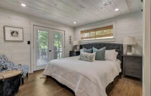 Smith Lake Retreat - Crane Hill, Alabama