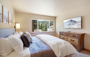 Downstairs Primary Bedroom (King)