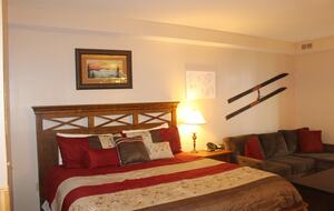 Snowshoe Ski-In/Ski-Out Studio - Snowshoe, West Virginia