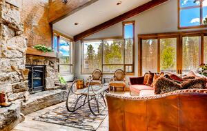 Luxurious Custom Ski Home on Peak 8 | "A Mine Shaft" - Moving Mountains - Breckenridge, Colorado