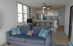 Raquet Club Condominiums - Beachfront Isla Verde - Carolina, Puerto Rico