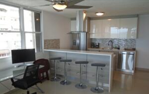 Raquet Club Condominiums - Beachfront Isla Verde - Carolina, Puerto Rico