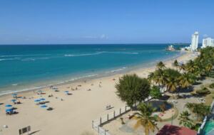 Raquet Club Condominiums - Beachfront Isla Verde - Carolina, Puerto Rico