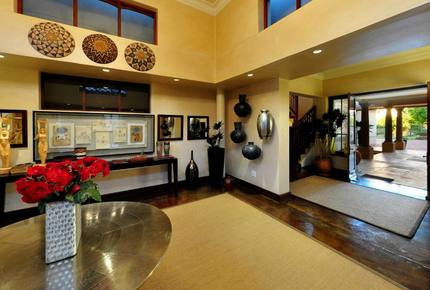 Cape Winelands Villa - Paarl, South Africa