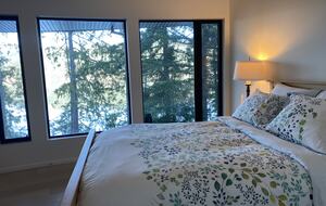 Victoria Modern West Coast Home - Victoria, Canada