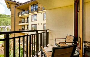 Viceroy Hotel Ski-In/Ski-Out Sanctuary - Snowmass Village, Colorado