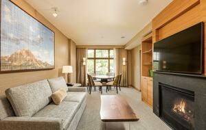 Viceroy Hotel Ski-In/Ski-Out Sanctuary - Snowmass Village, Colorado