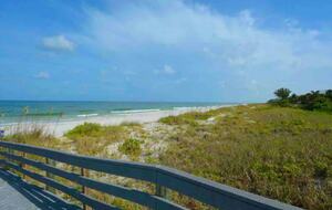 Indian Rocks Beach Villa with heated pool - Indian Rocks Beach, Florida