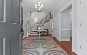 Luxury Waterfront Retreat w/ Private Pool & Dock - Weems, Virginia