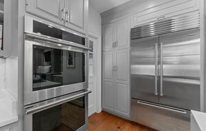 Luxury Waterfront Retreat w/ Private Pool & Dock - Weems, Virginia