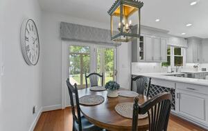 Luxury Waterfront Retreat w/ Private Pool & Dock - Weems, Virginia