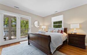 Luxury Waterfront Retreat w/ Private Pool & Dock - Weems, Virginia