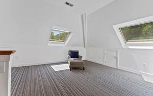 Luxury Waterfront Retreat w/ Private Pool & Dock - Weems, Virginia