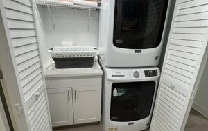 Chic Renovated Waterfront Condo - Pass A Grille, Florida