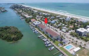 Chic Renovated Waterfront Condo - Pass A Grille, Florida