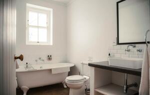 The Penhill Estate (R) - Nuy Valley, South Africa