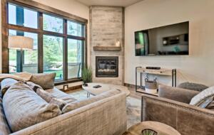 Luxe Park City Condo - Walk To Ski Lift! - Park City, Utah