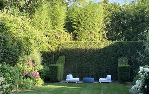 Charming Victorian Sag Harbor Residence - Sag Harbor, New York