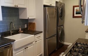 Solana Beach Oceanside Escape | Enjoy the Sunsets from Your Balcony! - Solana Beach, California