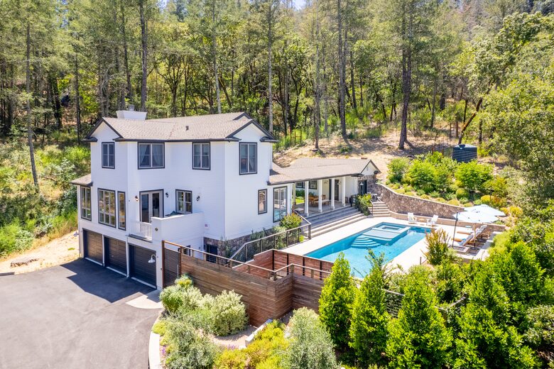 Napa Valley Retreat - Calistoga, California